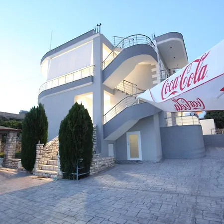 Apartment Neli