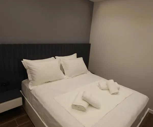 Apartman Neli *