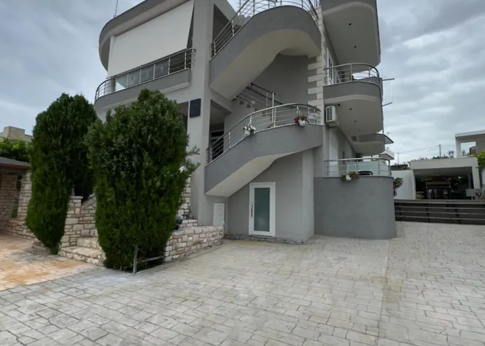 Neli Apartman